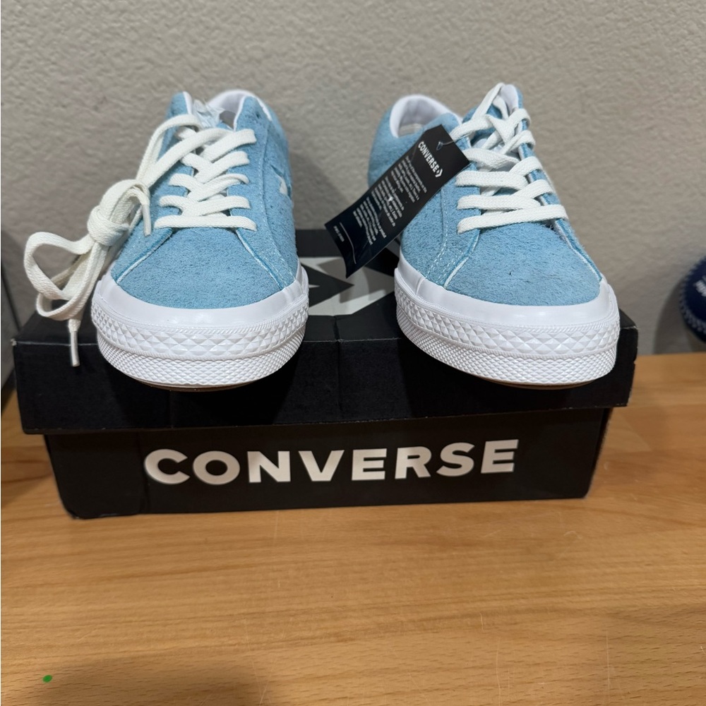 NWT convers co ed - Picture 6 of 6